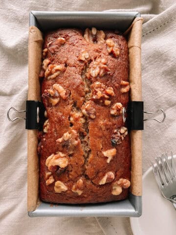 banana walnut bread