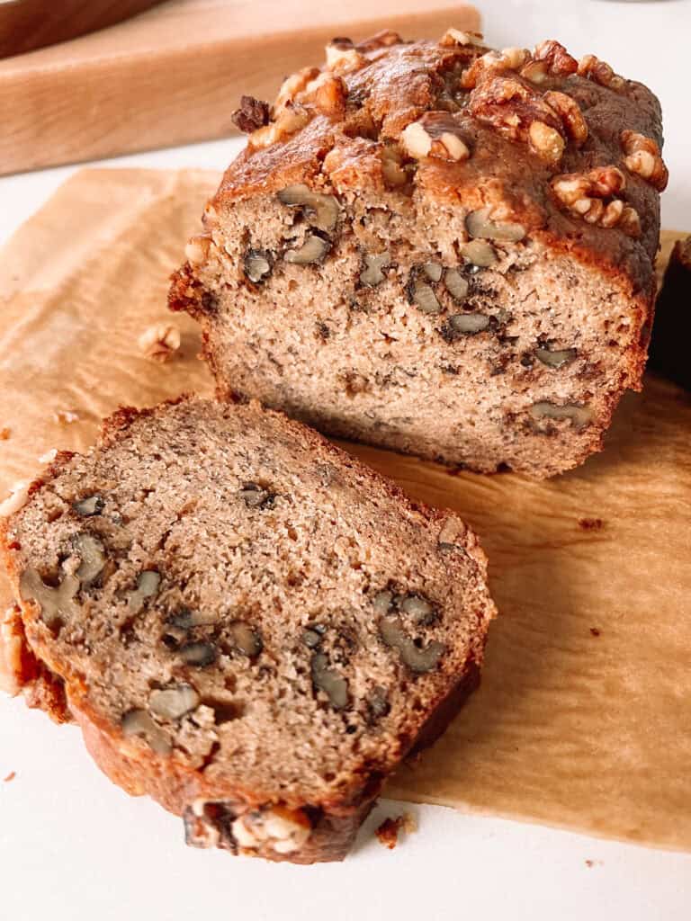 banana walnut bread slices