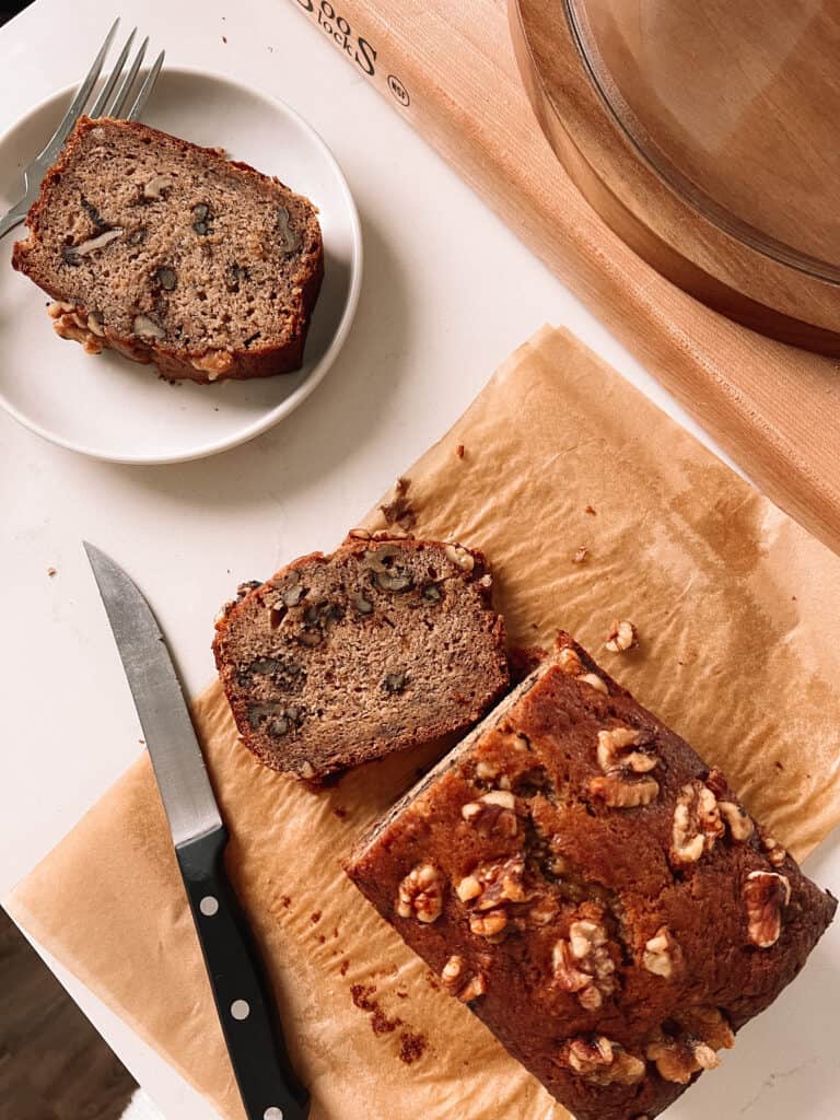 banana walnut bread slices